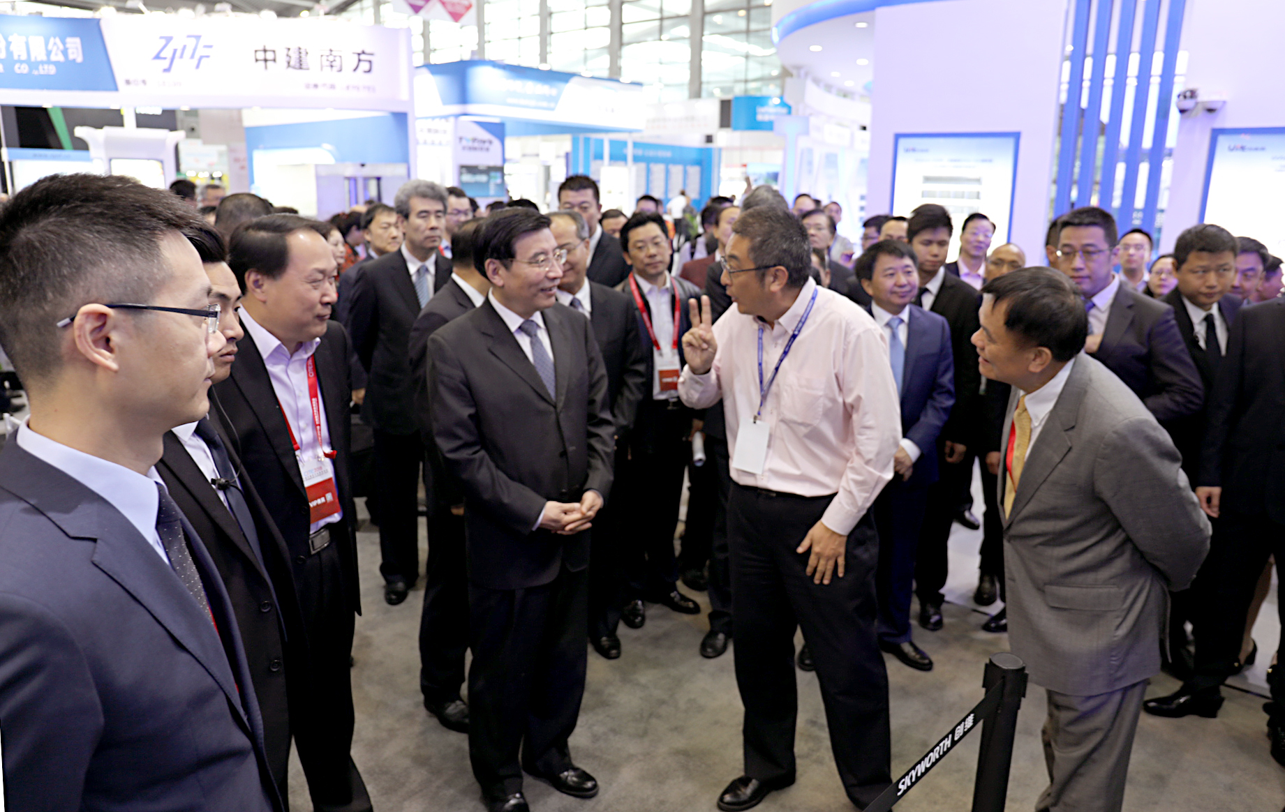 5b39da378c796.jpg 01.jpg